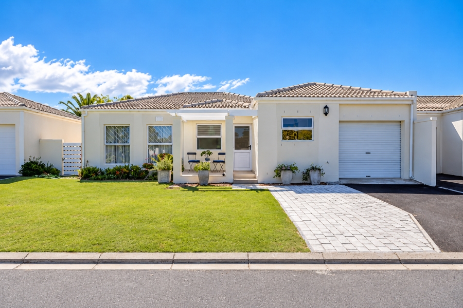 3 Bedroom Property for Sale in Sunningdale Western Cape